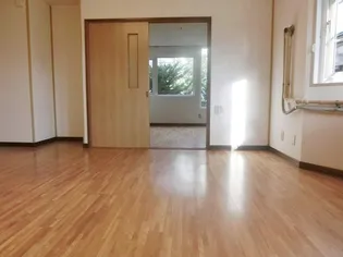 メゾンシャングリラ【201号室】の内装