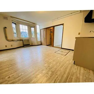 メゾンシャングリラ【201号室】の居間