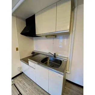 メゾンシャングリラ【201号室】のキッチン