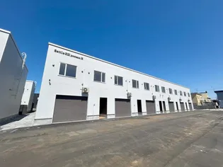 北海道小樽市銭函3丁目【テラスハウス】の外観