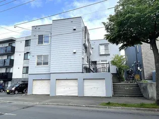 サン・シャイン【205号室】の外観