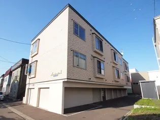 フロルドゥコルザⅡ【1階】の外観