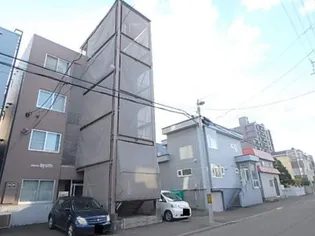 トゥモロー栄通の画像