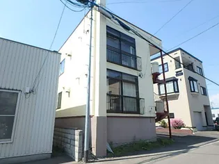 岩間ハイツ1【2号室】の外観