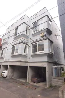 プライムハウス【0102号室】の外観