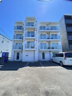 デルタ・ヌーヴ【1階】の外観