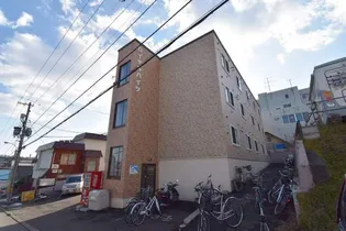 ロイヤルハイツの画像