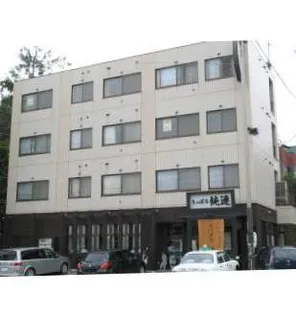 シャトー純連【4FC1号室】の外観