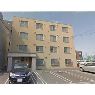 ゼスティ学園前【4階】の外観