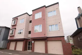 パレットコートIの画像