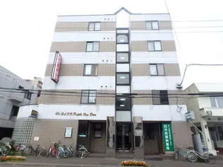 ティアラTRIPLEONEDEMの画像