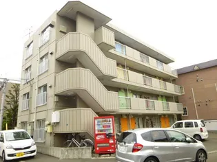 ウエル南郷【101号室】の外観