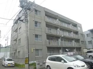 メゾンドボワール南郷【0102号室】の外観