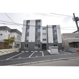 SUNS【1階】の外観