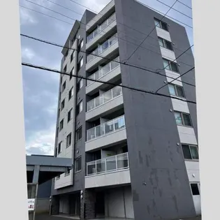 サムティ学園前【4階】の外観