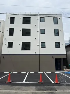 LUGAL(ルガル)【3階】の外観