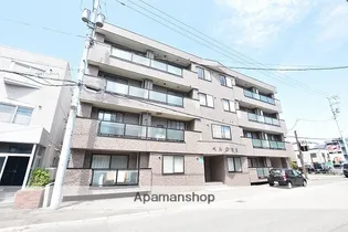 ベルグ凌雲【4階】の外観