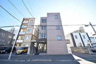 ヴァンヴェール札幌【3階】の外観