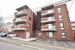 カトラン麻生【4階】の外観