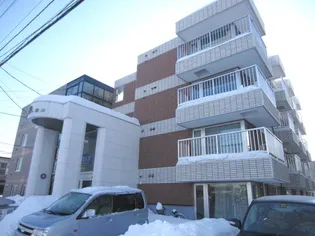 カーサ雅元町【203号室】の外観