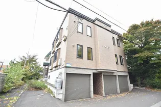 フラットJ北24条東【2階】の外観