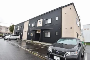 シャン・ボヌールA【101号室】の外観