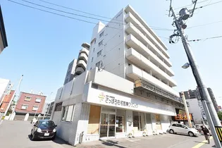 マンションブリッジ麻生【7階】の外観