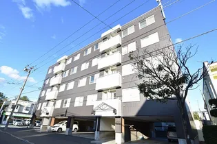 サンドエル【3階】の外観