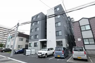 レブニーズ ザ・レジデンス N21【3階】の外観