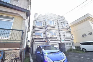 ツインハウスA棟【201号室】の外観