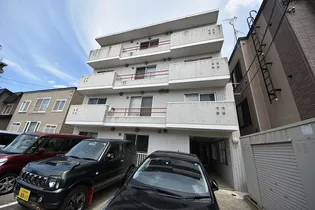 M M MOTOMACHIの画像