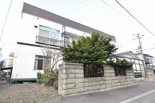 新琴似9条13丁目一棟三戸の画像