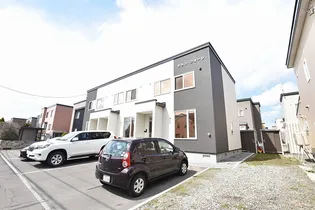 北海道札幌市北区屯田七条11丁目【テラスハウス】の外観