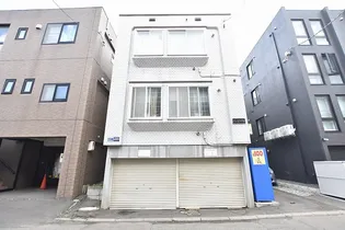 パレロワイヤルの画像