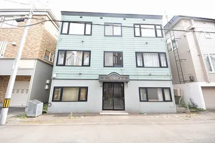 コーポルピナスの画像