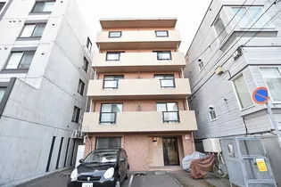 ビジュ元町【502号室】の外観