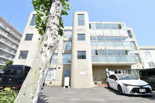 パレスエスカール【4階】の外観