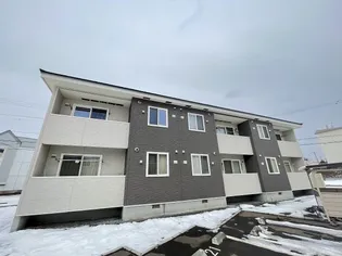 UN CALMLY1号館【1階】の外観