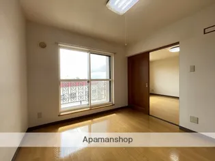 リヴェラルガーデン壱番館【402号室】の内装