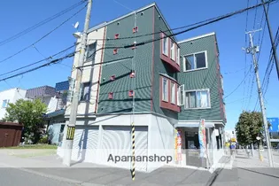 ヒルズドーム前の画像