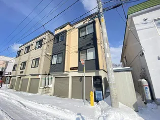 サンモール南郷【105号室】の外観