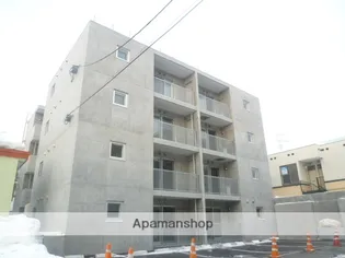 イルセンティエーロ【3階】の外観