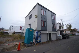 フラットJ学園前IIIの画像