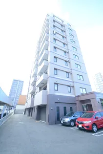 ピアツァルナ月寒中央【8階】の外観