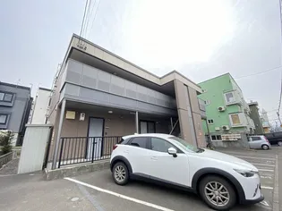 シャーメゾンAU【1階】の外観