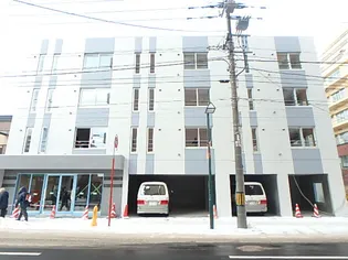 サンコート本通【4階】の外観