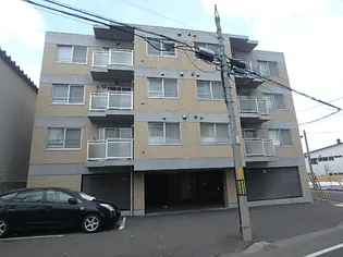 イーハトーブ南郷【202号室】の外観