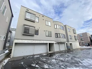 MAJESTIC北郷 壱番館【301P3号室】の外観