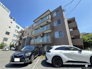 REGALO(レガーロ)南郷【4階】の外観