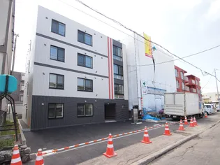 ラグジースペース栄通【4階】の外観